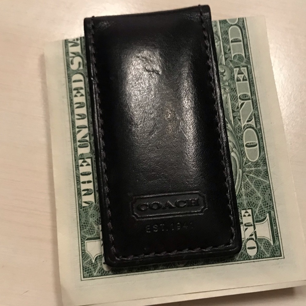 Beautiful Coach Magnetic Money Clip